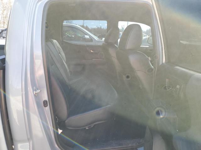3TMCZ5AN4JM132106 Toyota Tacoma Double Cab