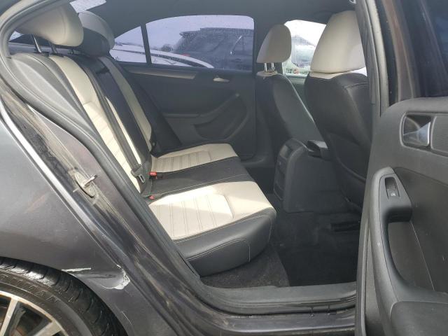 3VWD17AJ2GM330693 Volkswagen Jetta Sport