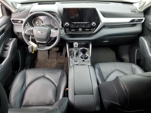 5TDFZRBH0NS222548 Toyota Highlander Platinum