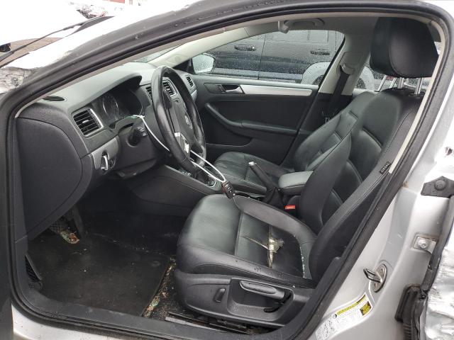 3VWB17AJ4EM419329 Volkswagen JETTA SE