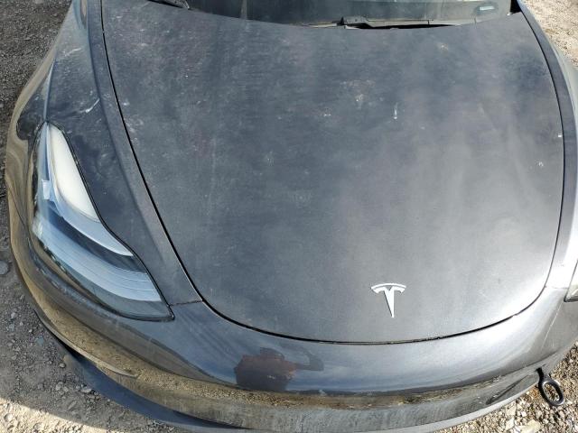 5YJ3E1EAXJF046122 Tesla MODEL 3