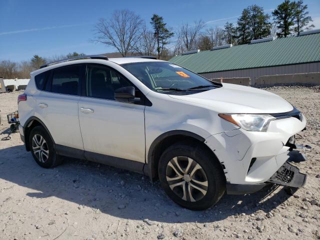 JTMBFREV8GJ070771 Toyota RAV4 LE