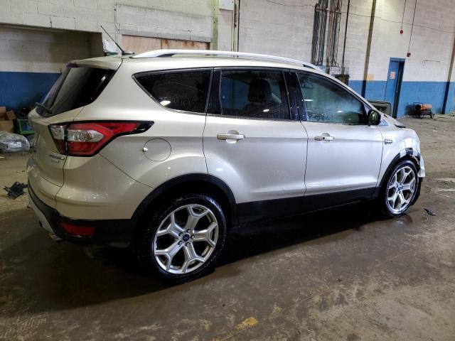 1FMCU0J97HUD83482 Ford Escape Titanium