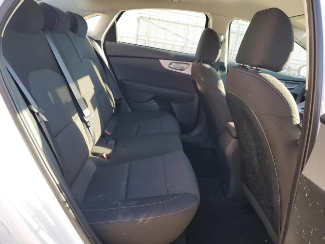 3KPF24AD5RE695559 KIA FORTE LX