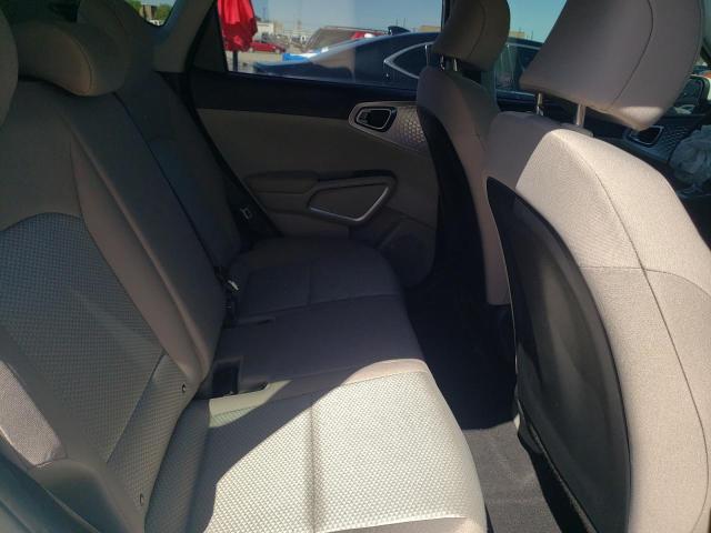 KNDJ23AU8M7786421 KIA SOUL LX