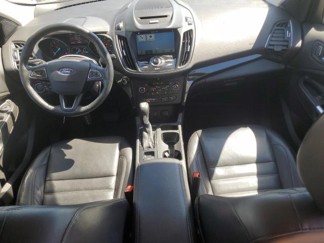 1FMCU0JD4HUA32453 Ford Escape Titanium