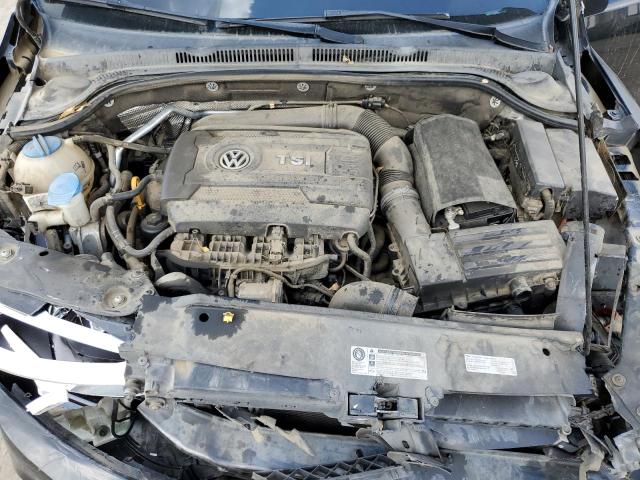 3VWD17AJ3FM271720 Volkswagen JETTA SE