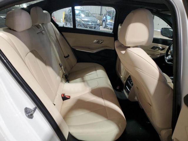 3MW5R7J05L8B22685 BMW 330XI