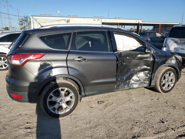 1FMCU0J90FUB92354 Ford Escape Titanium