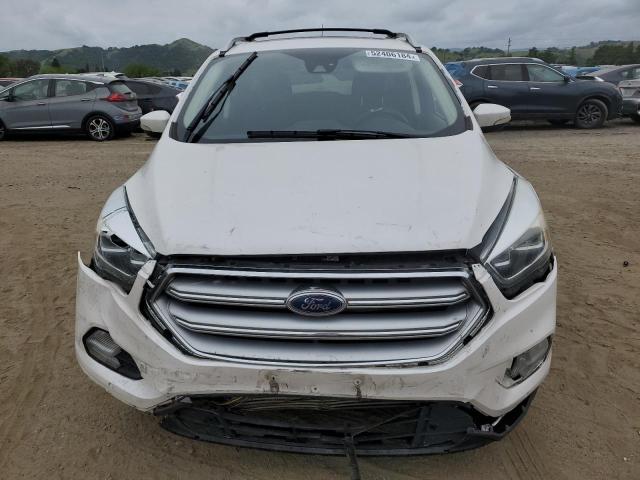 1FMCU9J99HUA15261 Ford Escape Titanium