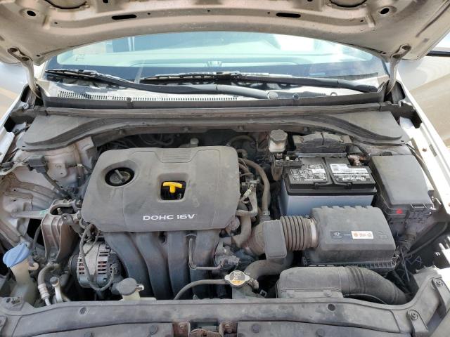 5NPD84LF0JH331375 Hyundai ELANTRA SEL