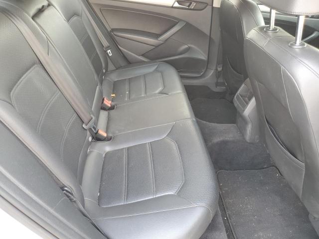 1VWAT7A34EC066678 Volkswagen PASSAT S
