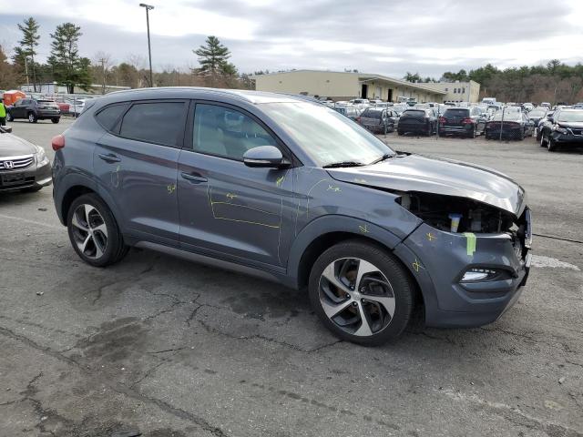 KM8J3CA29GU226517 Hyundai Tucson Limited
