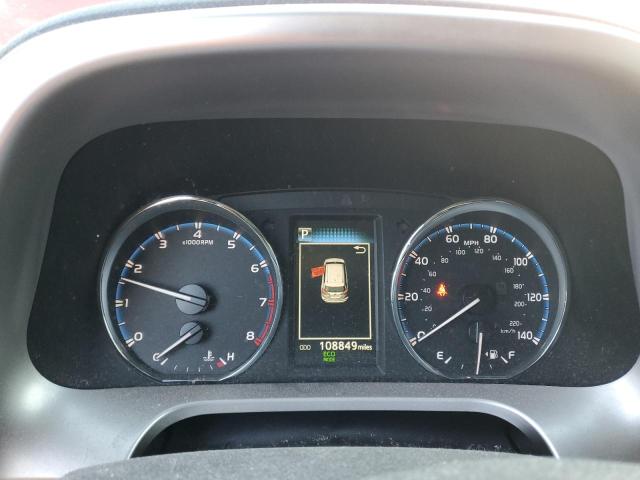 JTMWFREV3GJ081615 Toyota Rav4 Xle