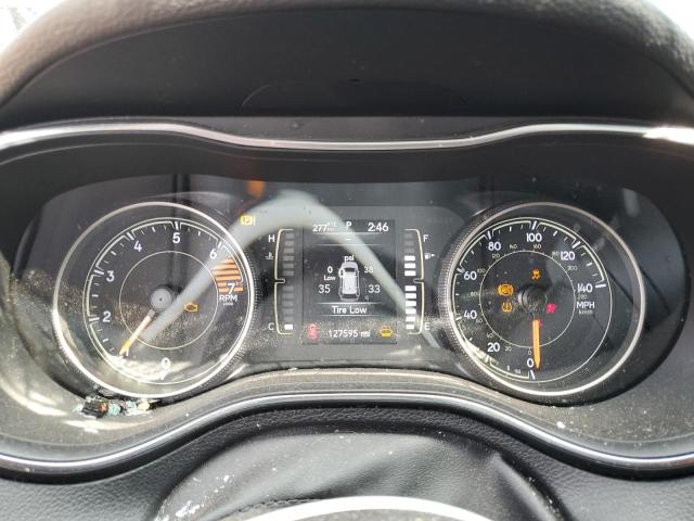 1C4PJLLBXKD332825 Jeep Cherokee Latitude Plus