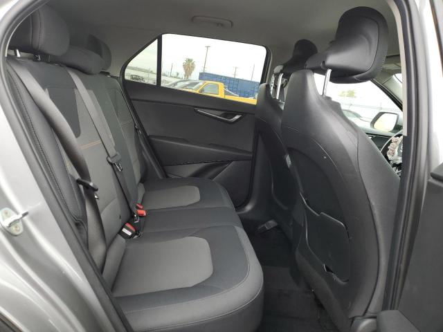 KNDCP3LE0P5066823 KIA NIRO LX