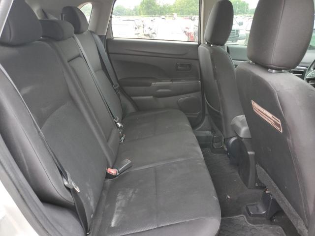 4A4AR3AU2FE001880 Mitsubishi Outlander Sport Es