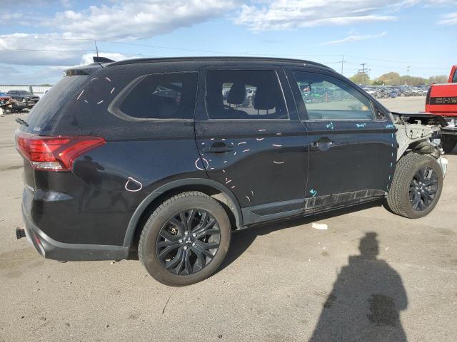 JA4AZ3A3XJZ030019 Mitsubishi Outlander Se