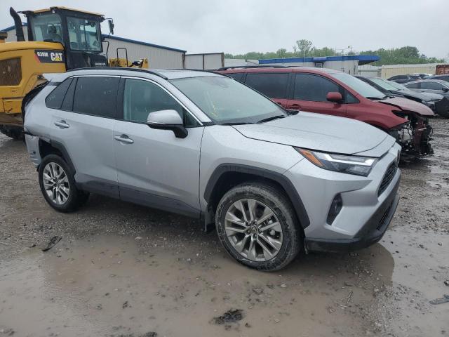 2T3C1RFV9RC262451 Toyota RAV4 XLE P