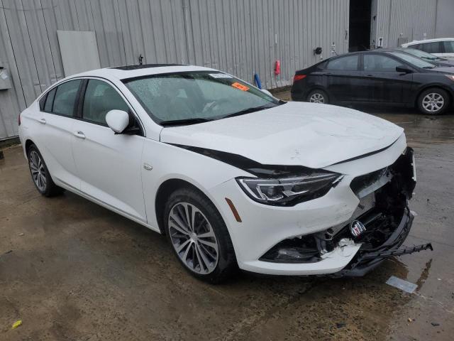 W04GP6SX1K1040831 Buick Regal Essence
