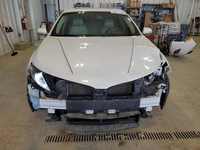 3LN6L2J98GR615573 Lincoln MKZ