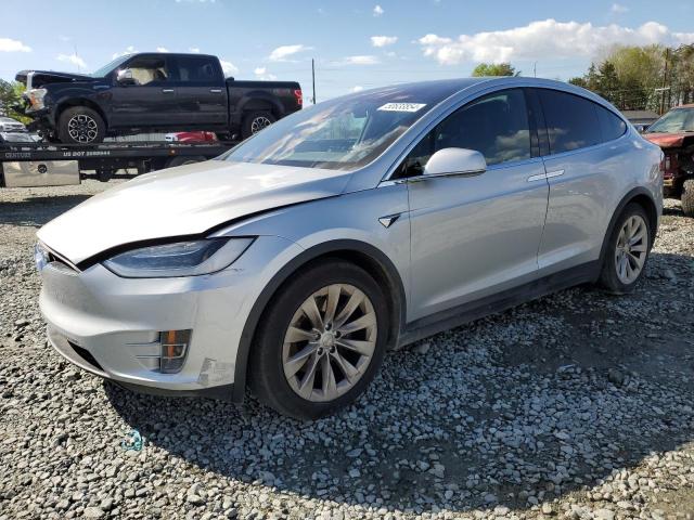 Продаж на аукціоні авто 2018 Tesla Model X, vin: 5YJXCBE21JF101448, номер лоту: 50633854