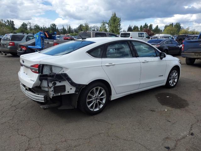 3FA6P0UU2HR277902 Ford Fusion S Hybrid