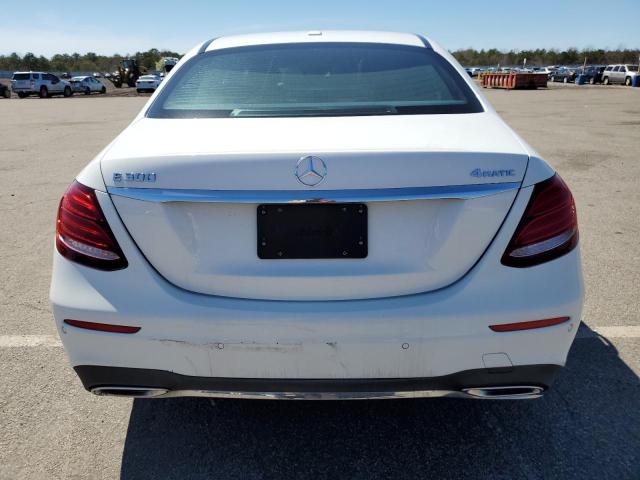WDDZF4KB1HA261774 Mercedes-Benz E 300 4matic
