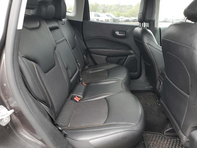 3C4NJDBB3KT812777 Jeep Compass Latitude
