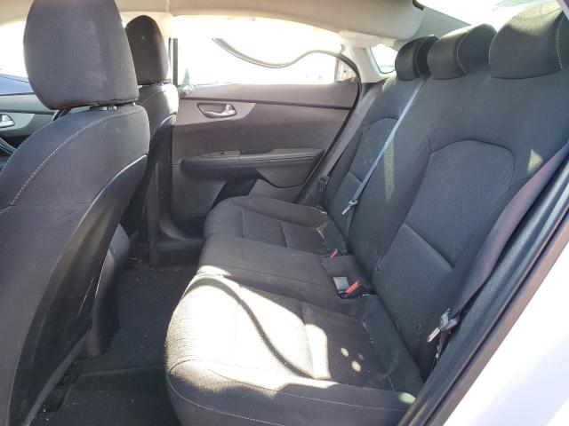 3KPF24ADXKE039623 KIA FORTE FE