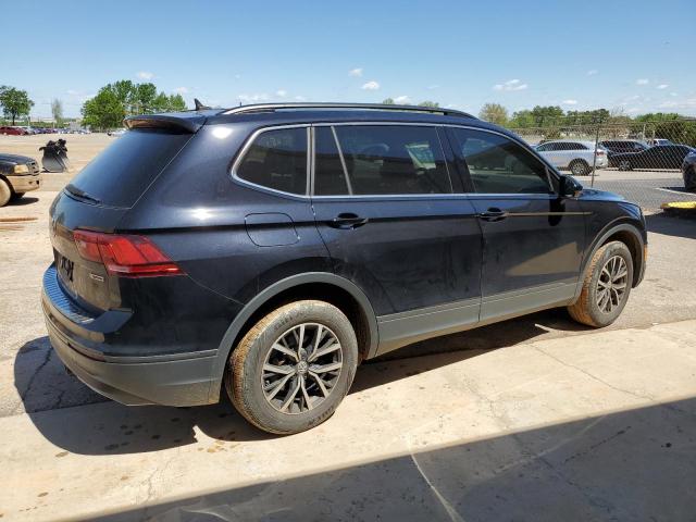 3VV2B7AXXKM185943 Volkswagen TIGUAN SE