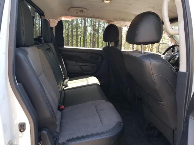 1N6AA1F15HN527082 Nissan TITAN XD S