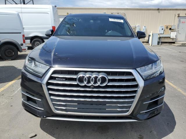 WA1LHAF71KD022546 Audi Q7 Premium Plus
