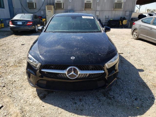 W1K3G4EB0LJ208393 Mercedes-Benz A 220