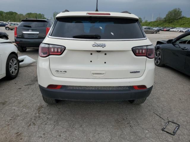 3C4NJDBB1JT155184 Jeep Compass Latitude