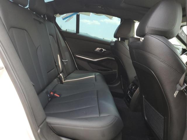 3MW5R1J01M8C13886 BMW 330I