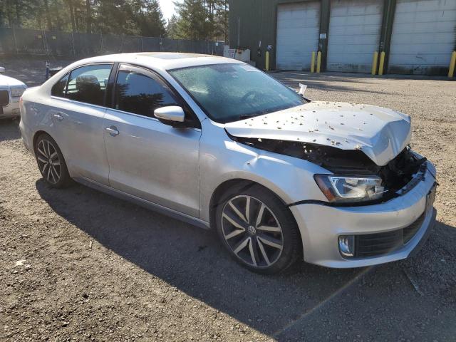 3VW4T7AJ2EM386821 Volkswagen JETTA GLI