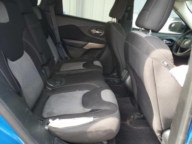 1C4PJLAB3HW654464 Jeep Cherokee Sport