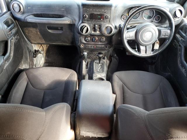 1C4BJWKG3EL328425 Jeep Wrangler Unlimited Sport