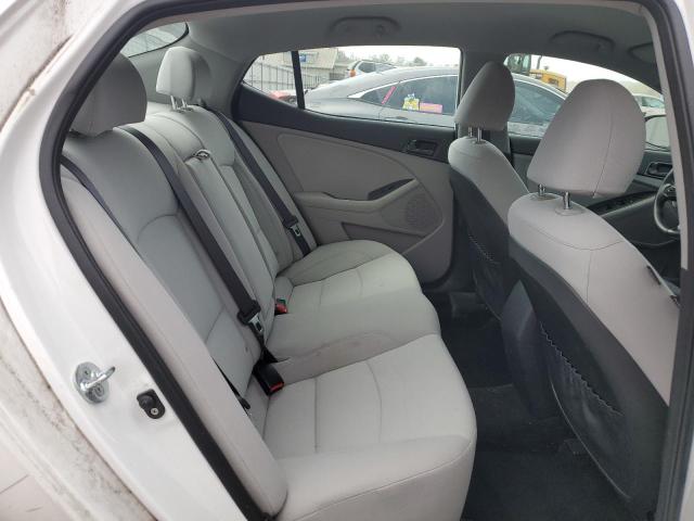 KNAGM4A7XF5574359 KIA Optima Lx