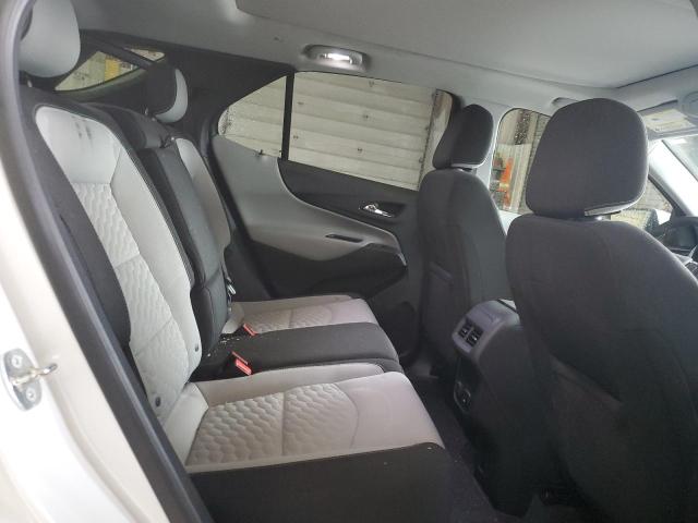 2GNAXJEV3J6136195 Chevrolet EQUINOX LT