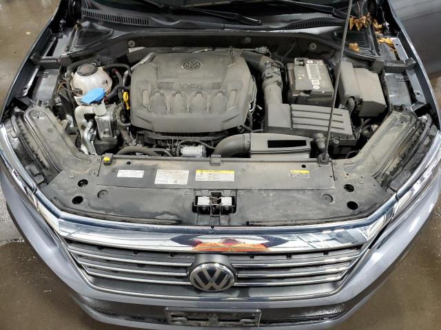 1VWSA7A38NC003710 Volkswagen PASSAT SE