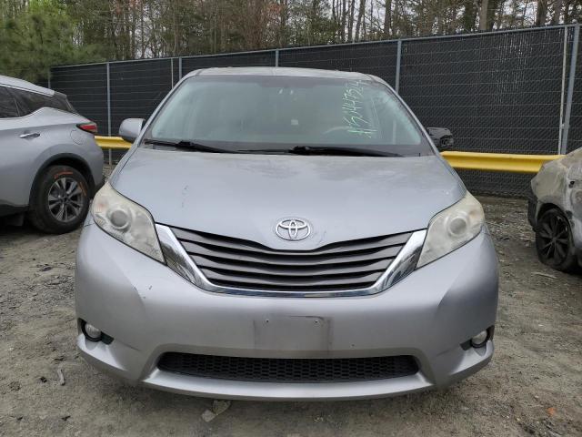 5TDDK3DC9ES093770 Toyota SIENNA XLE