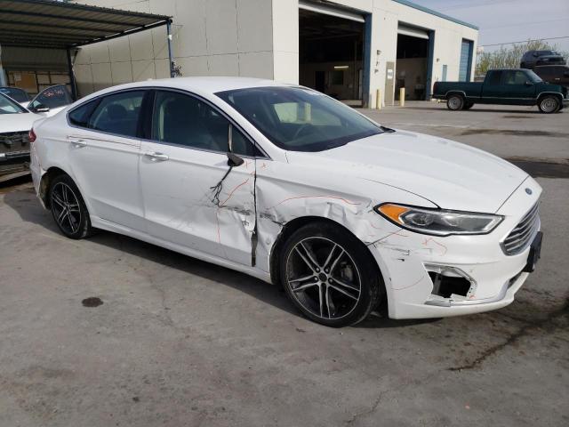 3FA6P0CD2KR139897 Ford FUSION SEL