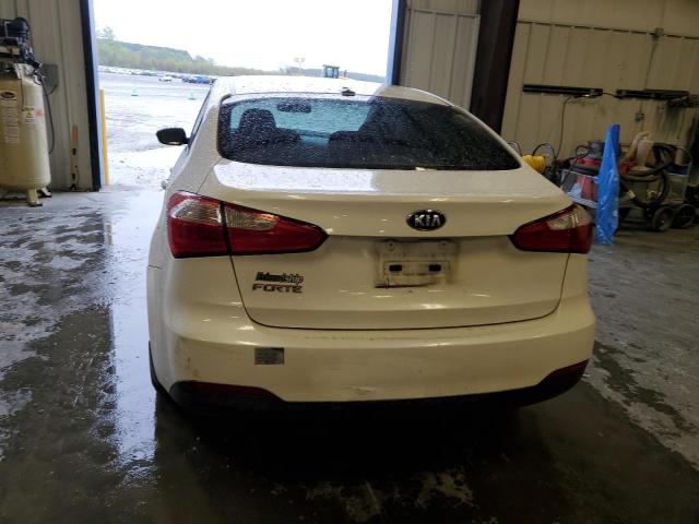 KNAFX4A60E5203252 KIA FORTE LX