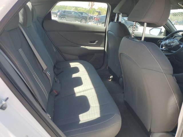 KMHLM4AJ3PU054858 Hyundai Elantra Blue