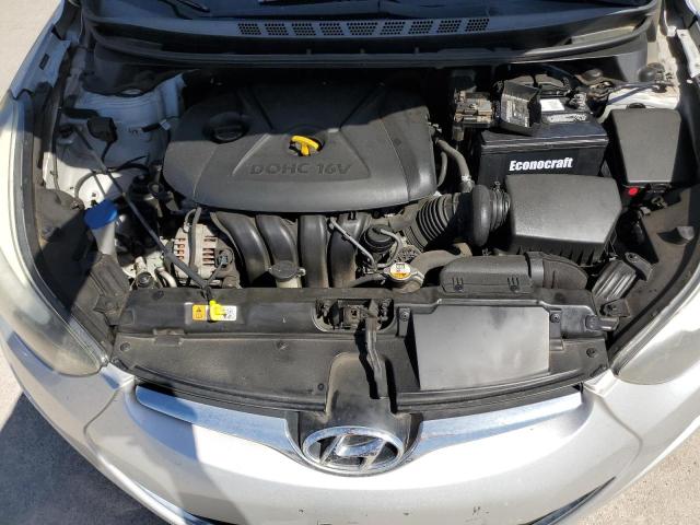 5NPDH4AE6GH700825 Hyundai ELANTRA SE