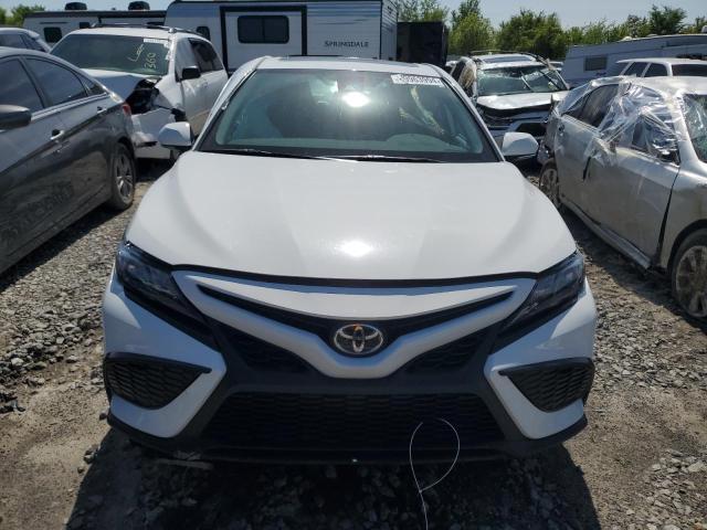 4T1G11AK2NU628946 Toyota CAMRY SE