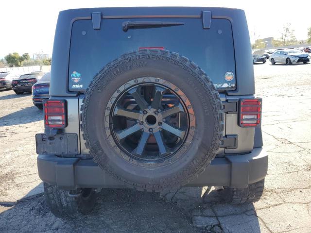1C4BJWDG4JL886839 Jeep Wrangler Unlimited Sport
