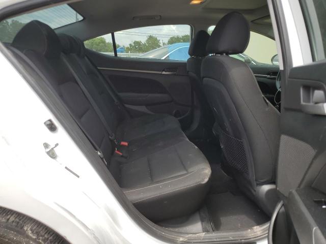 5NPD84LF8JH388553 Hyundai ELANTRA SEL